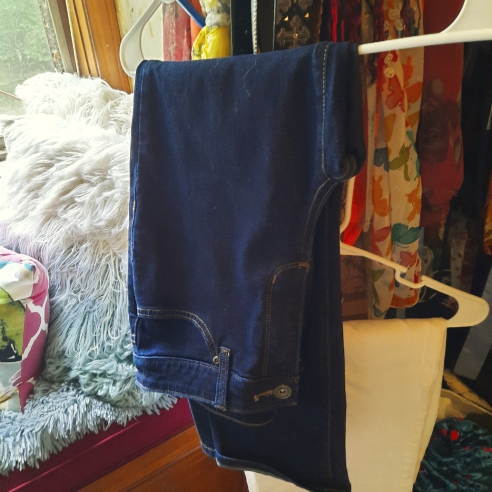 St. John cropped jeans